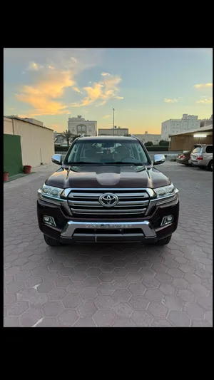 used-toyota-land-cruiser-in-al-ahmadi