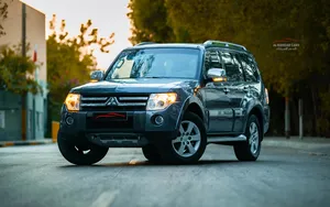 mitsubishi-pajero-2008-grey-excellent-condition