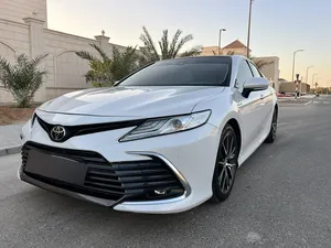 used-toyota-camry-in-abu-dhabi