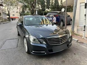 used-mercedes-benz-e-class-in-nablus