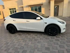 used-tesla-model-y-in-dubai