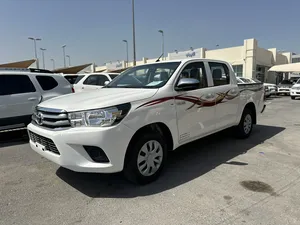 used-toyota-hilux-in-sharjah