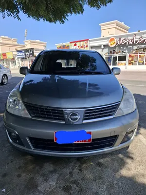 nissan-versa-2011