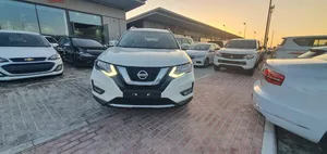 flood-free-nissan-x-trail-2-5-s-2018-gcc-4x4