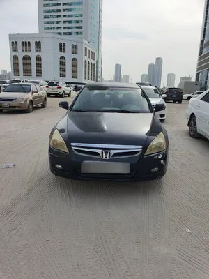 هوندا-اكورد-لون-أسود-للبيع-بحالة-جيدة-honda-accord-2-4-vti-l-black-color