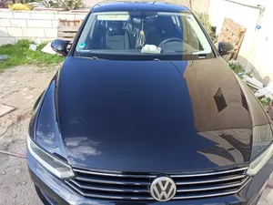 used-volkswagen-passat-in-ramallah-and-al-bireh