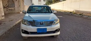 used-toyota-fortuner-in-sana-a