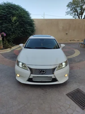 lexus-es300-مميزة-للبيع