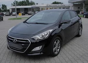 used-hyundai-i30-in-ramallah-and-al-bireh