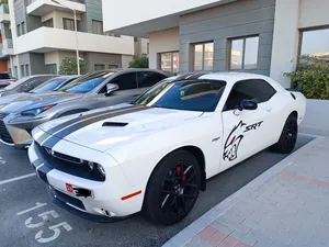 dodge-challenger-sxt-2019-in-good-condition-car-located-in-al-falah