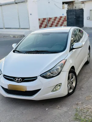 hyundai-elantra-2012