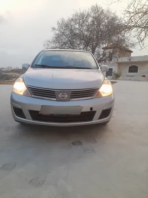 new-nissan-tiida-in-ramallah-and-al-bireh