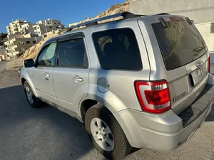 used-ford-escape-in-amman