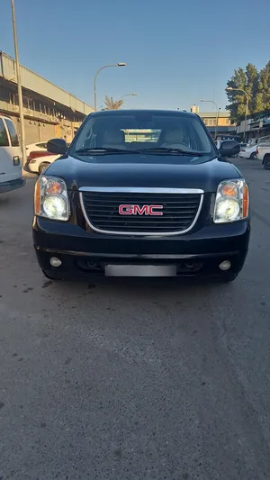 used-gmc-yukon-in-al-jahra