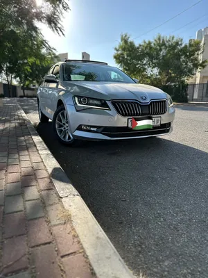 skoda-superb-2018