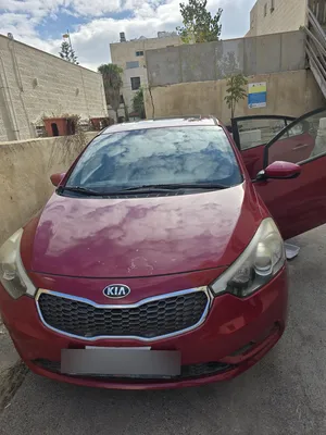 used-kia-cerato-in-amman