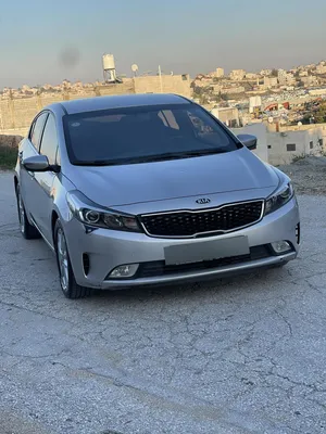 new-kia-k3-in-hebron