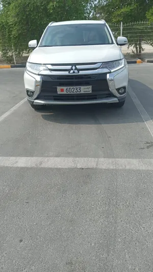 used-mitsubishi-outlander-in-muharraq