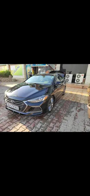 used-hyundai-elantra-in-baghdad