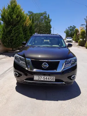 used-nissan-pathfinder-in-aqaba