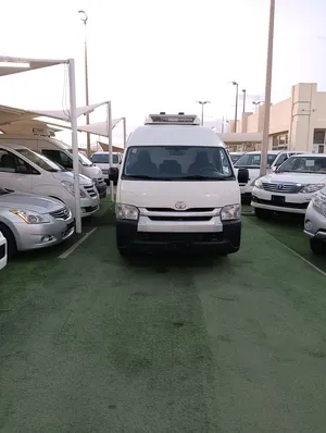 used-toyota-hiace-in-sharjah