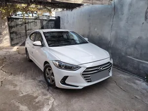 used-hyundai-elantra-in-irbid