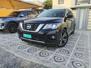 used-nissan-pathfinder-in-al-batinah