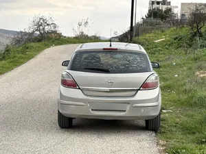 used-opel-astra-in-ramallah-and-al-bireh