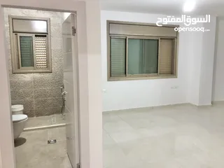  3 شقة للإيجار مدخل خاص