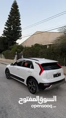  10 كيا نيرو هايبرد فل كامل