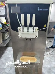  2 ماكينة بوظة سوفت ايس كريم  أيطالي