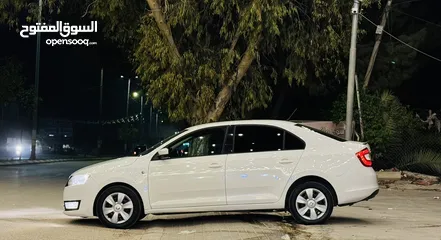  5 رابيد 2015 ديزل 1.6 جير عادي اصل برايفت سعر ممتاز و سيارة ممتازة