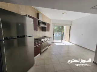  17 شقة غير مفروشة للإيجار ( Property 39118 ) سنوي فقط