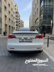  8 تسلا لون ابيض جمرك اليوم 2023