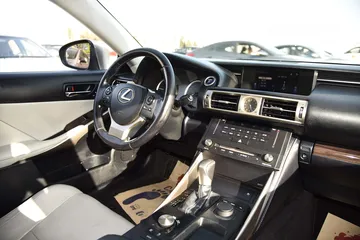  5 اقل سعر بالمملكة لكزس is300h Sport هايبرد وارد الوكالة Lexus IS300h Hybrid 2015