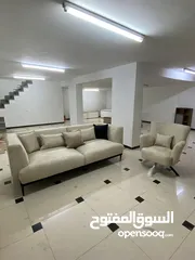  1 بيع طقم كنبايات مع مزنون جديد كامل