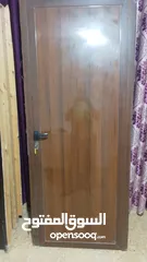  1 ابواب المنيوم عدد 3بحاله الوكاله استعمال شهر وأبواب خشب عدد 3بحاله الوكاله