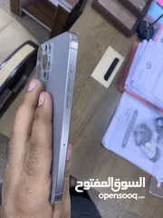  5 ايفون 15 برو ماكس 256 شوف وصف