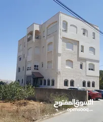  4 عماره  كامله للبيع 6 طوابق يوجد فيها 20شقه بيرزيت  مساحه الارض دونم