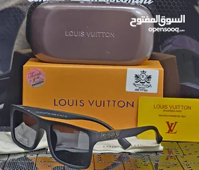  27 رويال بالاس للنظارات  للبيع العطور بأسعار ممتازة وجودة عالية التوصيل داخل الإمارات