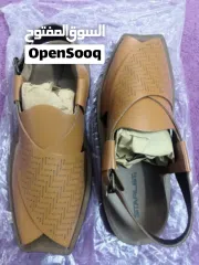  2 صندل جلد رجالي جديد من باكستان سايز 43