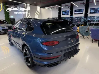  7 2022 BENTLEY BENTAYGA S V8 /GCC/ DEALER WARRANTY AND SERVICES Details