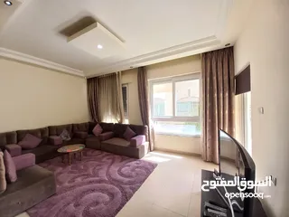  5 شقة مفروشة للإيجار 189م2 ( Property 19688 )-175072592