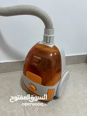  3 Vacuum cleaner (Philips)