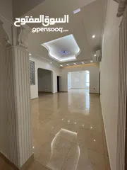  7 3 Bedrooms Apartment for Rent in Al Hail REF:996R