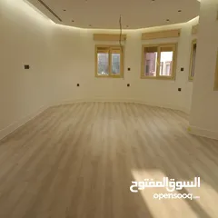  22 wood flooring Kuwait ??