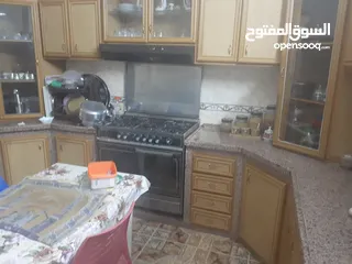  2 بيت للايجار في جبل الامير حسن
