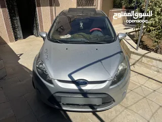  2 فور فيستا 2012 للبيع