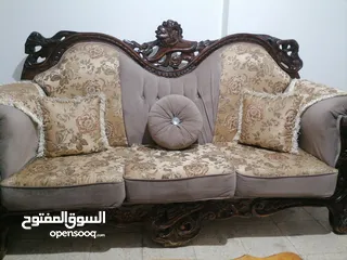  1 طقم كنب ممتاز ثقيل للبيييع