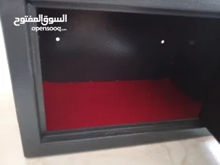 3 موجود خزنه في سعر مغري